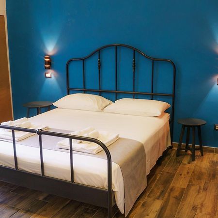 Chiatamone Relais Apartment Napoli Ngoại thất bức ảnh