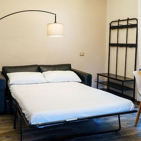 Chiatamone Relais Apartment Napoli Ngoại thất bức ảnh