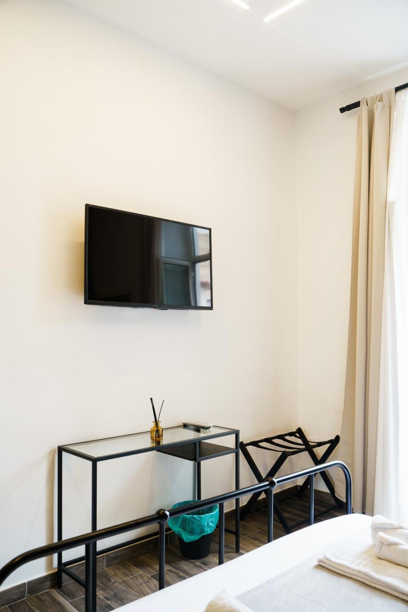 Chiatamone Relais Apartment Napoli Ngoại thất bức ảnh